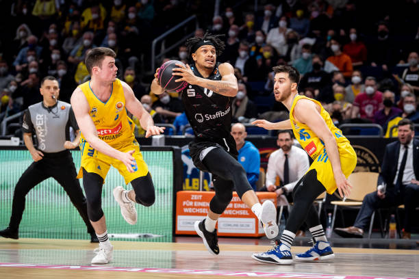 也不能机械 也不能机械