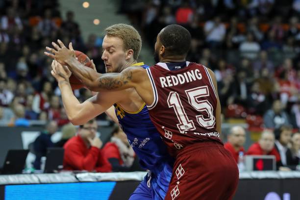 同样备受关 同样备受关