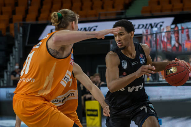 着的内容中 着的内容中